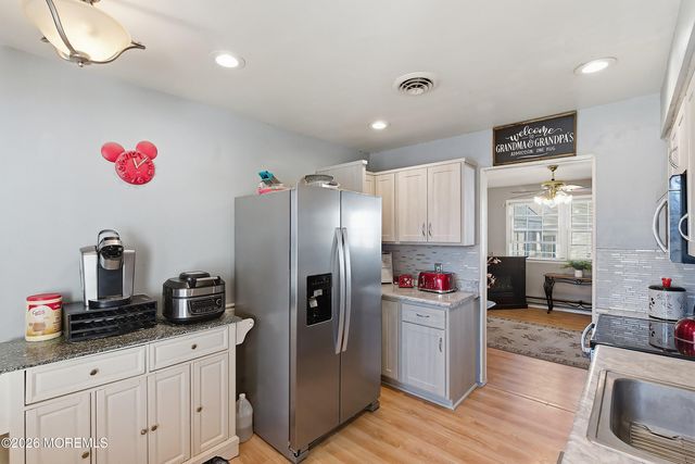 56 S Chestnut Avenue, Whiting, NJ 08759