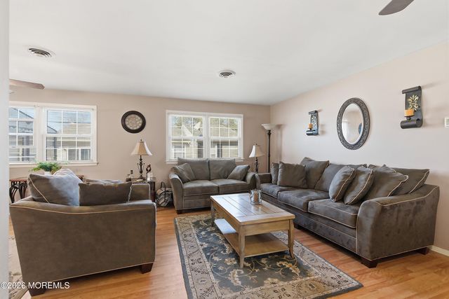 56 S Chestnut Avenue, Whiting, NJ 08759