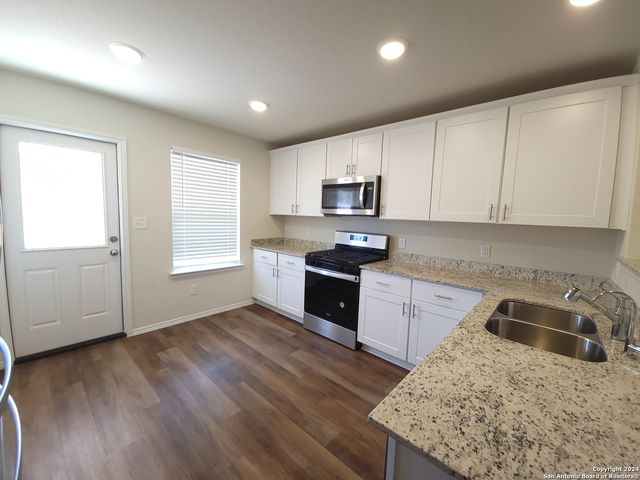 11418 Long Rider, San Antonio, TX 78254