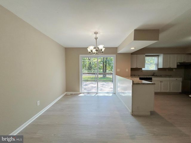526 VIRGINIA DR, Browns Mills, NJ 08015