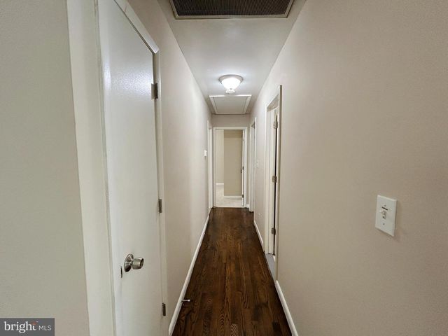 526 VIRGINIA DR, Browns Mills, NJ 08015