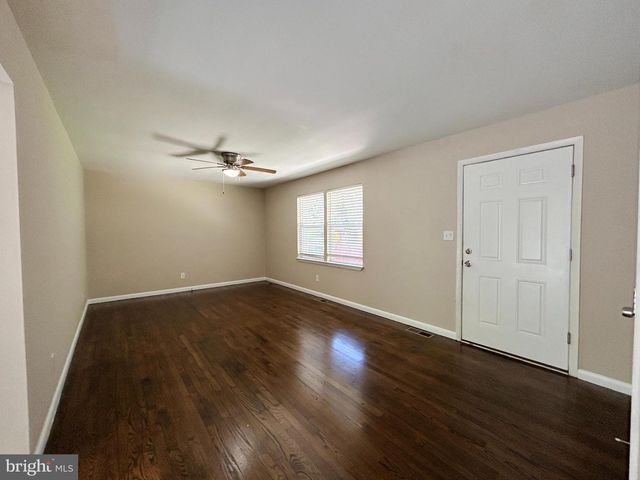 526 VIRGINIA DR, Browns Mills, NJ 08015