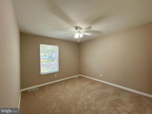 526 VIRGINIA DR, Browns Mills, NJ 08015