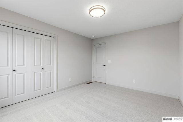 5417 N 191st Avenue, Elkhorn, NE 68022