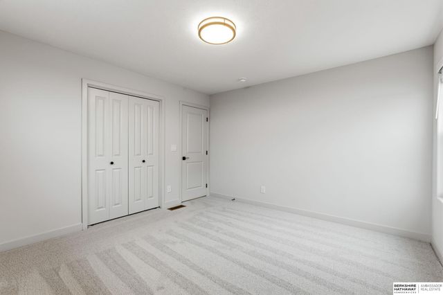 5417 N 191st Avenue, Elkhorn, NE 68022