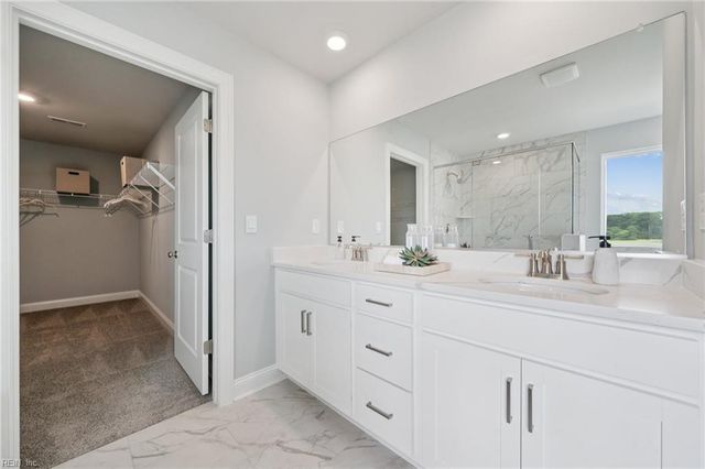 321 Riverview RD, Chesapeake, VA 23322