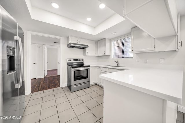 8302 N 21ST Drive L201, Phoenix, AZ 85021