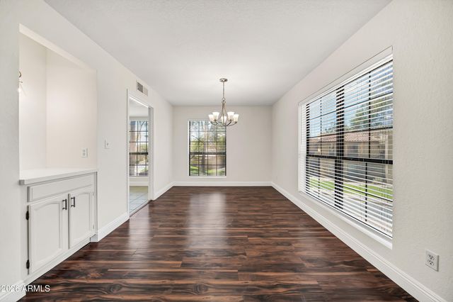 8302 N 21ST Drive L201, Phoenix, AZ 85021
