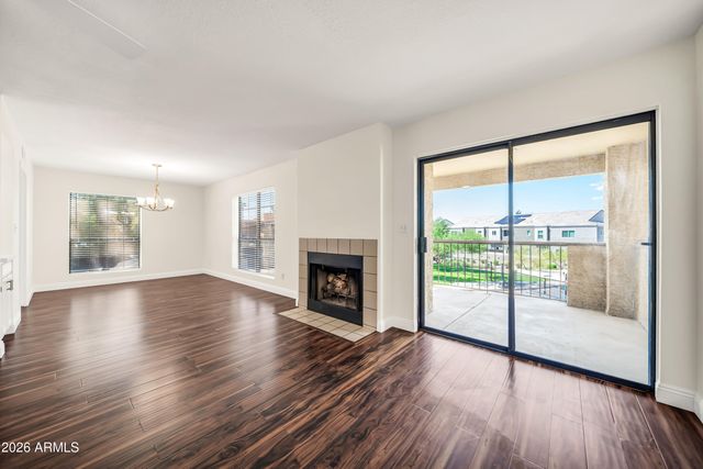 8302 N 21ST Drive L201, Phoenix, AZ 85021