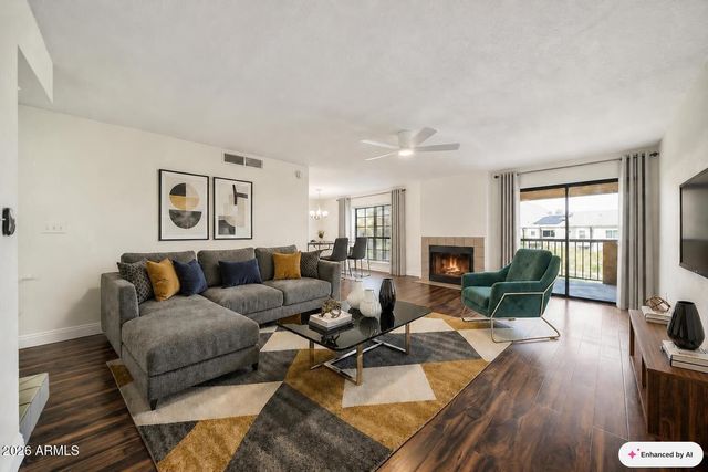 8302 N 21ST Drive L201, Phoenix, AZ 85021