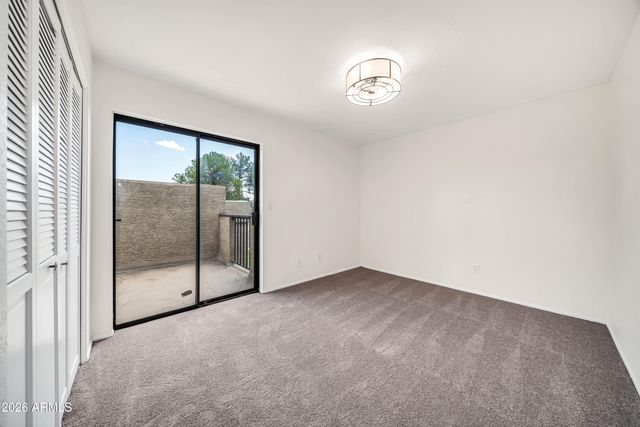 8302 N 21ST Drive L201, Phoenix, AZ 85021
