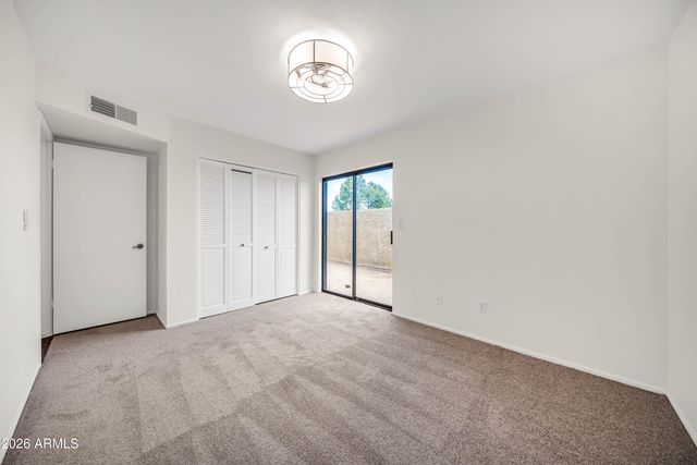 8302 N 21ST Drive L201, Phoenix, AZ 85021