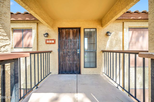8302 N 21ST Drive L201, Phoenix, AZ 85021