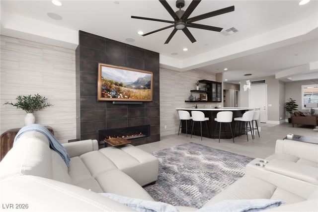 294 Lindura Court, Las Vegas, NV 89138