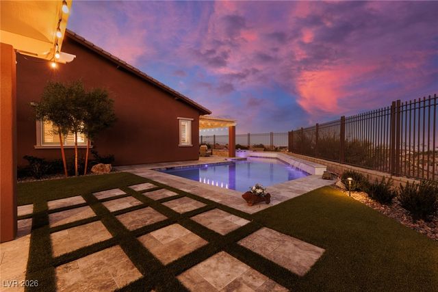 294 Lindura Court, Las Vegas, NV 89138