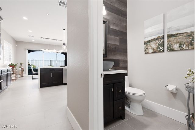 294 Lindura Court, Las Vegas, NV 89138