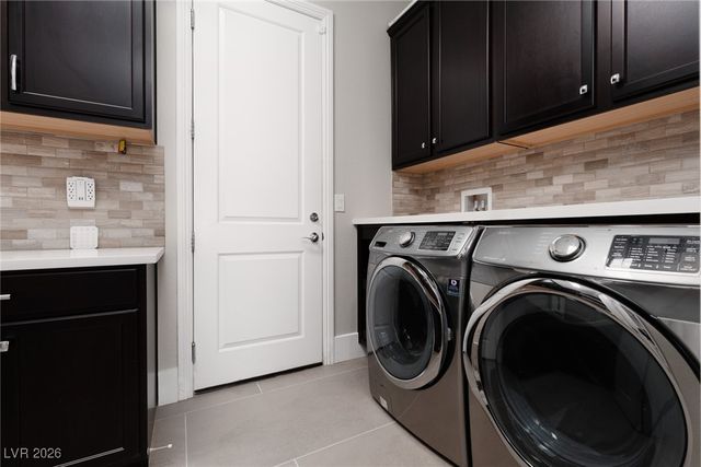 294 Lindura Court, Las Vegas, NV 89138