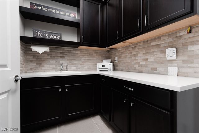 294 Lindura Court, Las Vegas, NV 89138