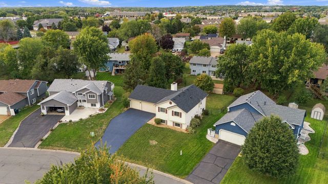 7163 158th Street W, Apple Valley, MN 55124
