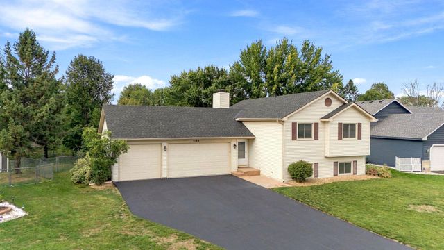 7163 158th Street W, Apple Valley, MN 55124