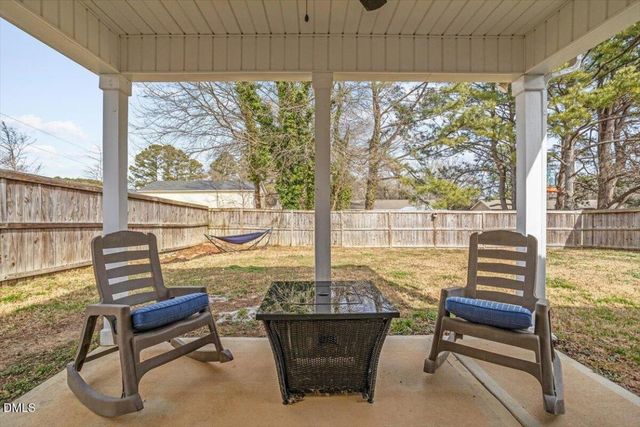 1060 Kafka Drive, Fuquay Varina, NC 27526