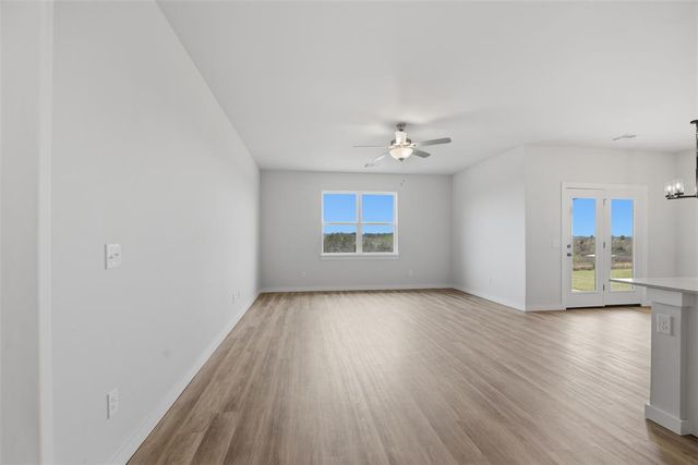 597 Stella Trail, Guthrie, OK 73044