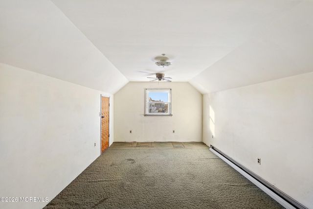 8 Kingfisher Lane, Toms River, NJ 08753