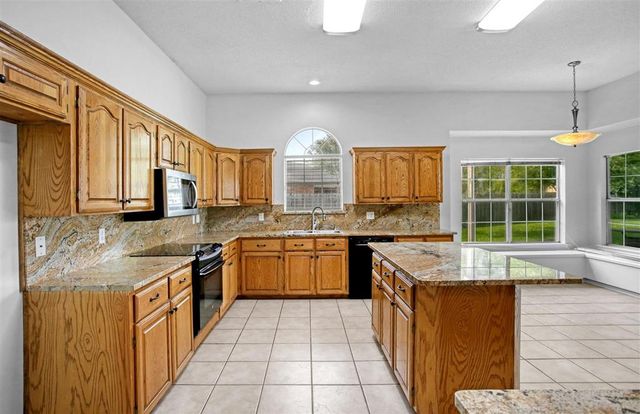 4505 Shelly Lane, Lake Charles, LA 70605