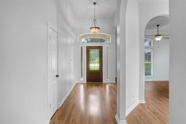 4505 Shelly Lane, Lake Charles, LA 70605