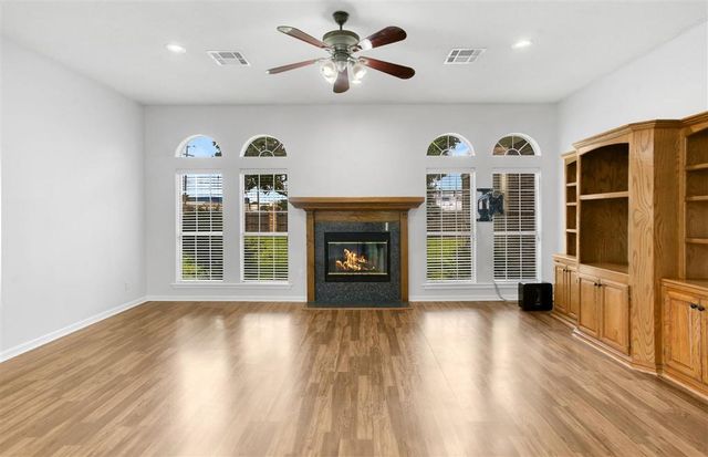 4505 Shelly Lane, Lake Charles, LA 70605
