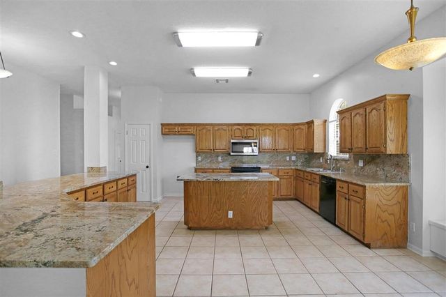 4505 Shelly Lane, Lake Charles, LA 70605