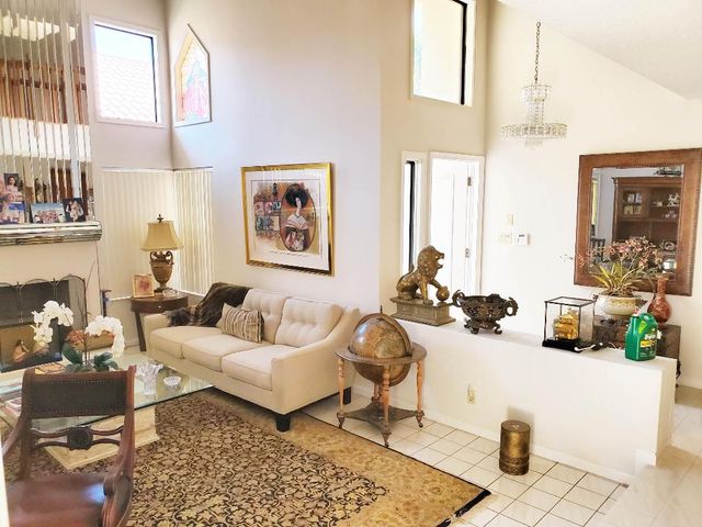 21742 Club Villa Terrace, Boca Raton, FL 33433