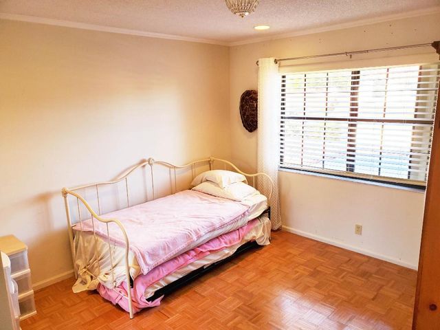 21742 Club Villa Terrace, Boca Raton, FL 33433