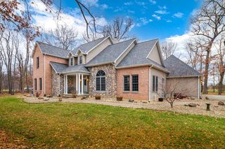 2658 E 1559th Road, Ottawa, IL 61350
