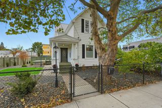 1829 W Broadway Ave, Spokane, WA 99201