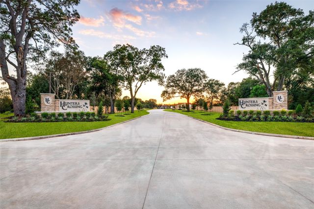 308 Legacy Point Drive, Sealy, TX 77474