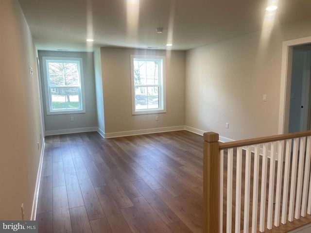 188 W 3RD AVENUE, Collegeville, PA 19426