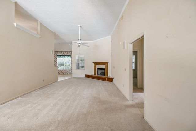 1645 Gunston Hall Road, Hixson, TN 37343