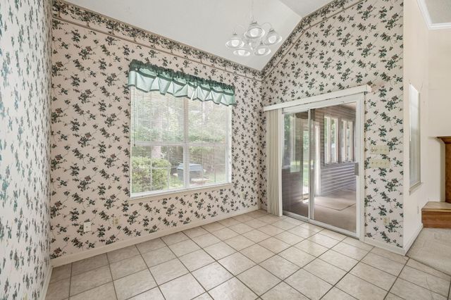 1645 Gunston Hall Road, Hixson, TN 37343
