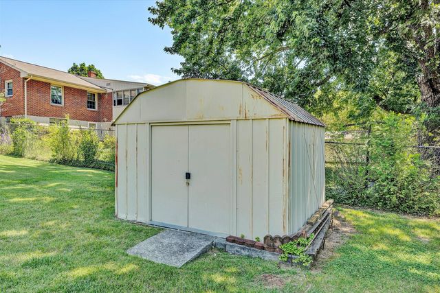 4928 Pomeroy RD NW, Roanoke, VA 24017
