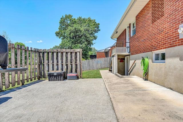 4928 Pomeroy RD NW, Roanoke, VA 24017