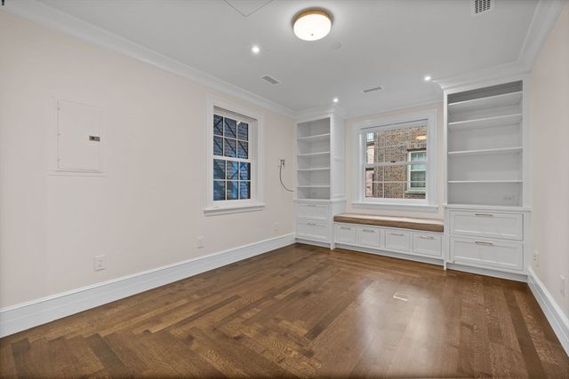 2 Byron Street, Boston, MA 02108