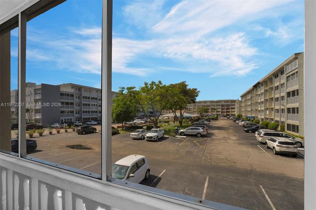 410 SE 2nd St 220, Hallandale Beach, FL 33009