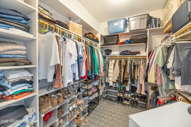 190 E LOUIS Way, Tempe, AZ 85284