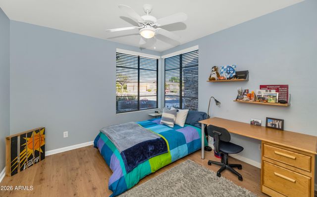 190 E LOUIS Way, Tempe, AZ 85284