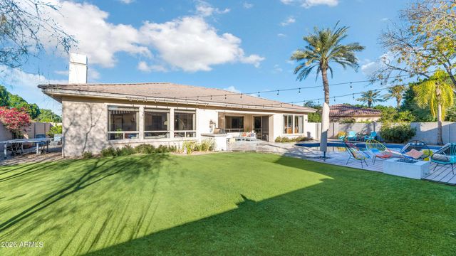 190 E LOUIS Way, Tempe, AZ 85284