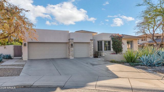 190 E LOUIS Way, Tempe, AZ 85284