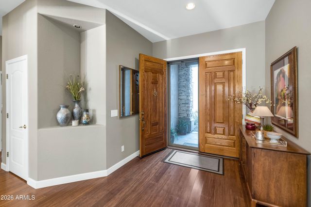 190 E LOUIS Way, Tempe, AZ 85284