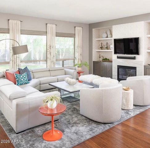 190 E LOUIS Way, Tempe, AZ 85284