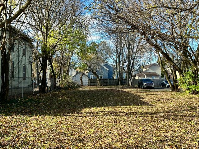 926 S Park Street, Kalamazoo, MI 49001